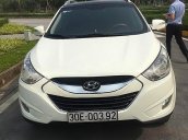 Cần bán Hyundai Tucson 2.0 AT 4WD năm 2012, màu trắng, nhập khẩu nguyên chiếc, giá chỉ 538 triệu