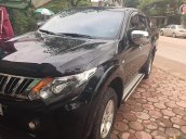 Cần bán Mitsubishi Triton năm sản xuất 2015, màu đen, xe nhập xe gia đình