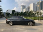 Cần bán lại xe BMW 320i năm sản xuất 2013, màu đen, nhập khẩu