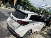 Cần bán lại xe Kia Rondo đời 2018, màu trắng