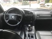 Bán BMW 320i máy 2.0 đời 1998, đi 10 vạn, số sàn, xe còn zin cả xe, tên tư nhân từ đầu