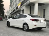 Cần bán xe Mazda 3 1.5AT  đời 2016, màu trắng