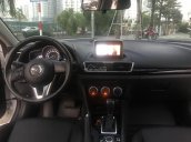 Cần bán xe Mazda 3 1.5AT  đời 2016, màu trắng