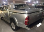 Bán Toyota Hilux 3.0 2012, máy dầu, 2 cầu