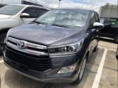 Bán xe Toyota Innova 2.0V sản xuất 2019, màu xám