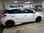 Cần bán xe Toyota Yaris sản xuất 2015, màu trắng, nhập khẩu, chính chủ 