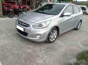 Mình đang cần tiền nên cần bán gấp Hyundai Accent 2014, số tự động