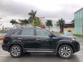 Bán Kia Sorento 2017, màu đen, giá chỉ 825 triệu