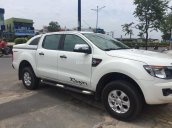 Bán Ford Ranger XLT sx 2014, số tự động 2 cầu máy dầu, màu trắng