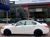 Cần bán Honda Accord năm sản xuất 2010, màu trắng, nhập khẩu, 565 triệu