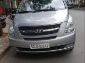 Cần bán lại xe Hyundai Starex năm 2014, màu bạc còn mới