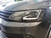 Cần bán xe Volkswagen Jetta sản xuất 2016, màu xám, nhập khẩu, 899 triệu