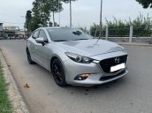 Cần bán Mazda 3 sản xuất năm 2017, màu bạc số tự động 