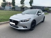 Cần bán Mazda 3 sản xuất năm 2017, màu bạc số tự động 