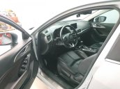 Cần bán Mazda 3 sản xuất năm 2017, màu bạc số tự động 