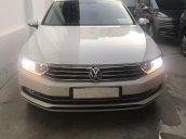 [Xe Đức nhập nguyên] giá tốt xe Passat 1.8 turbo, bao lái thử, full option. Bảo dưỡng thấp, trả góp 85%, lãi khủng 4.99%