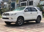 Bán xe Toyota Fortuner TRD Sportivo năm sản xuất 2011, màu trắng, 635tr