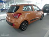 Hyundai Grand i10 số sàn màu cam xe giao ngay trước tết, giá KM kèm quà tặng có giá trị, hỗ trợ vay LS ưu đãi. LH: 0903175312