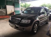 Cần bán lại xe Ford Escape đời 2005 màu đen, 165 triệu