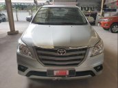 Bán xe Toyota Innova 2.0 E đời 2016, giá tốt