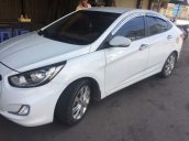 Cần bán gấp Hyundai Accent MT năm sản xuất 2013, màu trắng, nhập khẩu Hàn Quốc chính chủ