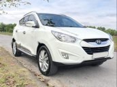 Cần bán lại xe Hyundai Tucson 4WD năm 2013, màu trắng, nhập khẩu