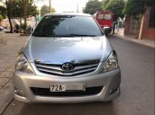 Bán ô tô Toyota Innova G đời 2009, màu bạc, giá tốt