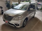 Bán xe Toyota Innova 2.0 E đời 2016, giá tốt