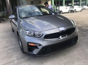 Bán xe Kia Cerato 2.0AT, màu bạc, đưa trước 219 triệu lấy xe