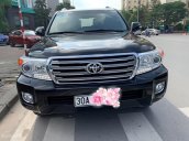 Cần bán gấp Toyota Land Cruiser VX 4.6V8 năm sản xuất 2014, màu đen, nhập khẩu nguyên chiếc như mới