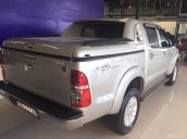 Cần bán Toyota Hilux 3.0 4x4 MT 2013, xem xe đảm bảo thích ngay