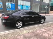 Cần bán lại xe Toyota Camry sản xuất năm 2017, màu đen