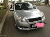 Cần bán Chevrolet Aveo đời 2014, màu bạc số sàn, 235 triệu