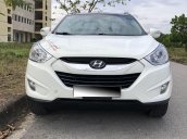 Cần tiền mua đất nên bán xe Hyundai Tucson 2.0 AT 4WD đời 2013, màu trắng, nhập khẩu nguyên chiếc chính chủ, 599tr