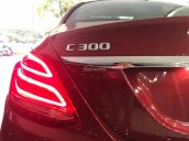 Cần bán xe Mercedes C300 AMG đời 2016 màu đỏ, biển Hà Nội