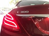 Cần bán xe Mercedes C300 AMG đời 2016 màu đỏ, biển Hà Nội