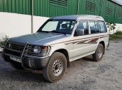 Bán Mitsubishi Pajero 2.6 đời 1995, màu bạc, nhập khẩu giá cạnh tranh