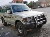 Bán Mitsubishi Pajero 2.6 đời 1995, màu bạc, nhập khẩu giá cạnh tranh