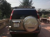 Xe Ford Everest năm 2007, màu bạc