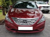 Bán xe Hyundai Sonata 2.0AT sản xuất năm 2011, màu đỏ, xe nhập, 546 triệu