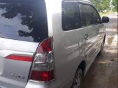 Bán ô tô Toyota Innova E đời 2014, màu bạc số sàn, 468tr