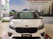 Cần bán Kia Sedona 2018, màu trắng, mới 100%