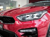 Cần bán xe Kia Cerato năm 2018, màu đỏ, mới 100%