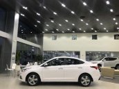 Bán ô tô Hyundai Accent 1.4AT năm 2018, xe hoàn toàn mới