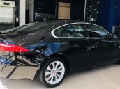 Bán xe Jaguar XF Prestige màu đen, lh 0938302233 xe 2018, giao ngay tặng bảo dưỡng, bảo hành