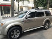 Bán gấp xe Ford Everest đời 2011, chính chủ, màu vàng cát