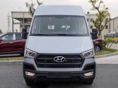 Cần bán Hyundai Solati sản xuất năm 2018, màu bạc, giá tốt