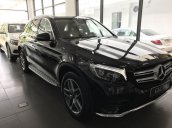 Cần bán xe Mercedes GLC300 4Matic đời 2018, màu đen