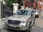 Bán gấp xe Ford Everest đời 2011, chính chủ, màu vàng cát