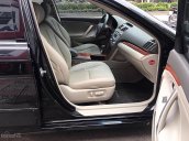 Cần bán gấp Toyota Camry 2.4G đời 2011, màu đen